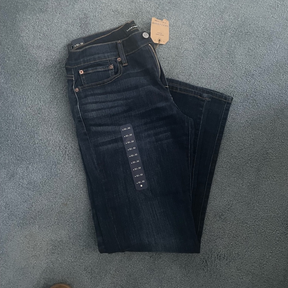Lucky Brand dark wash jeans; W32 L32